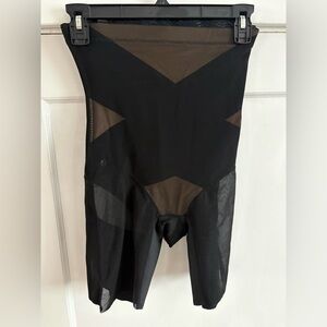 Honeylove SuperPower Shapewear Shorts NWT